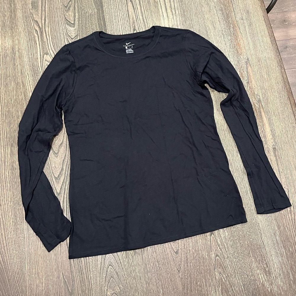NWOT Nike Mens Long Sleeve T-Shirt Crewneck Athletic Cut Pullover Black Small